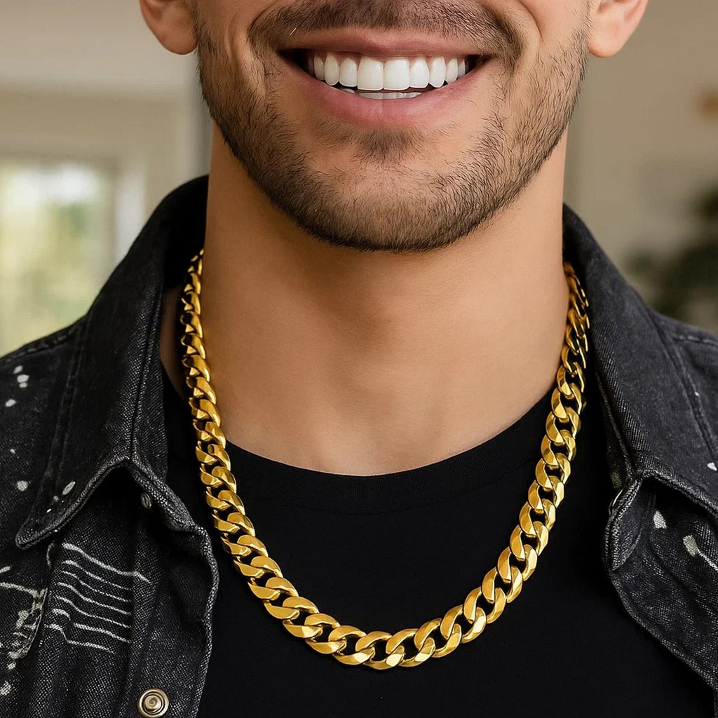 Solid Curb Chain in 14k Yellow Gold (12.18 mm)